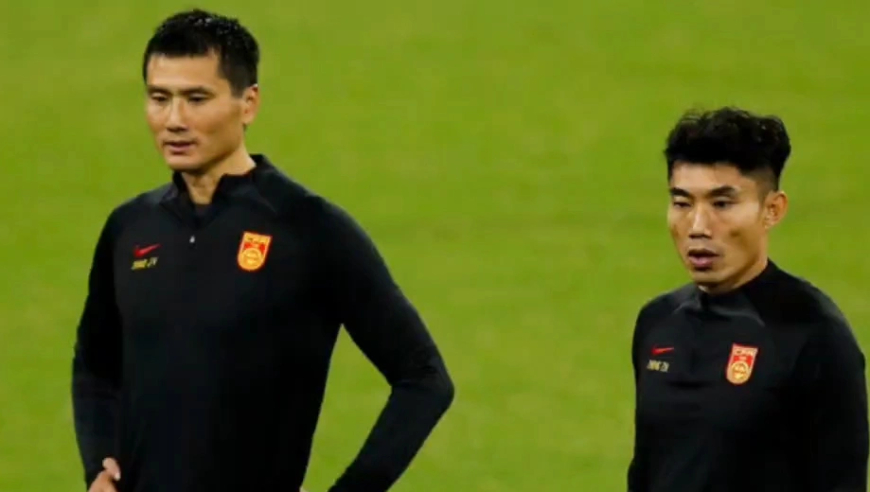 潘谈中超 | 球迷提问：郑智执教青岛西海岸的前景如何？带队成绩能否超越邵佳一？