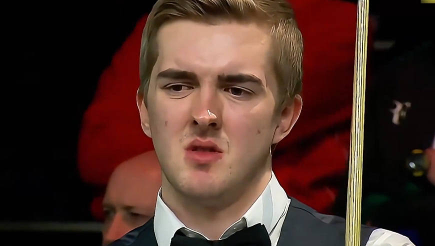 体坛记忆｜ 斯诺克威力！被超2分彩球全都不在点位，丁俊晖凭借防守完成逆转