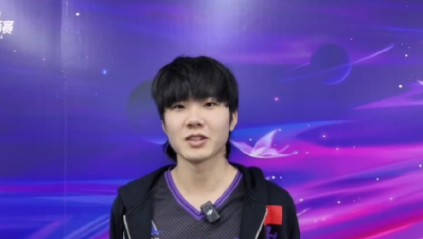 泰州电竞选手Mikey打call“苏超”泰州队：展现泰州人的风采