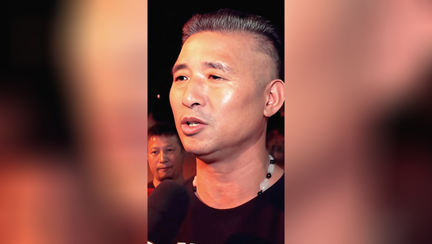 体坛记忆｜韦世豪父亲反问儿子：为何球迷不骂别人只骂你？