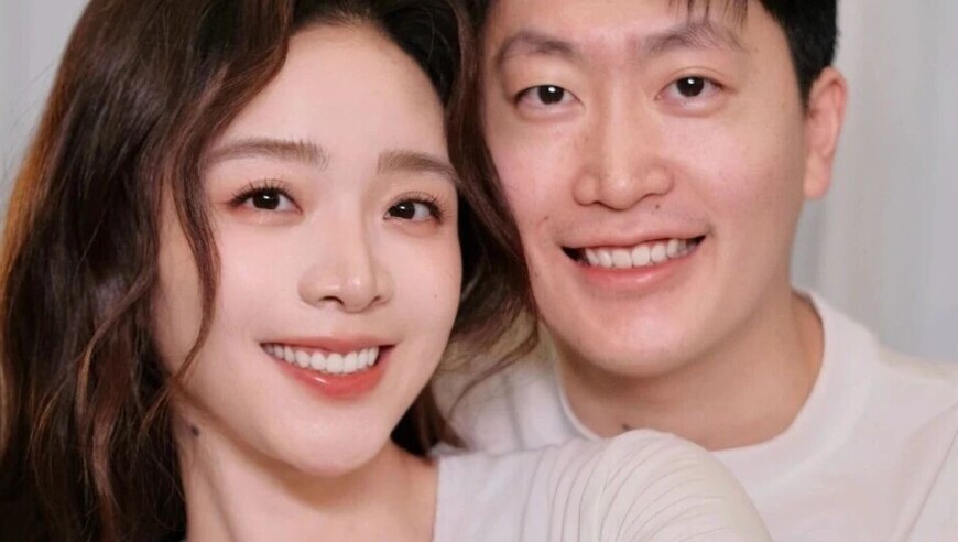 余霜官宣怀孕，Uzi 赛场暴怒：不打就滚啊！