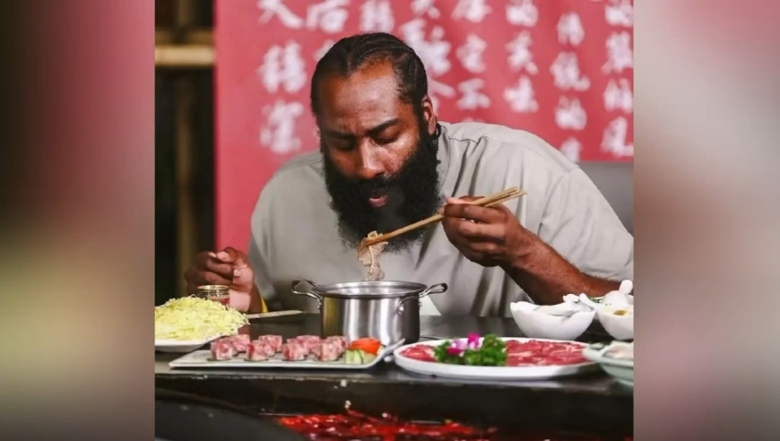 NBA球星中国行都喜欢吃什么食物？哈登火锅吃到了精髓