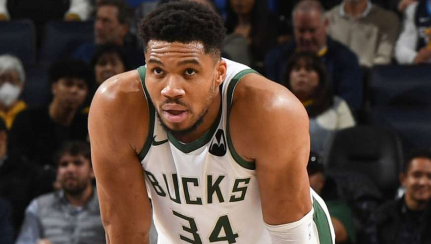 字母哥放话永不申请交易：想在雄鹿打完整个生涯 除非他们不再想要我