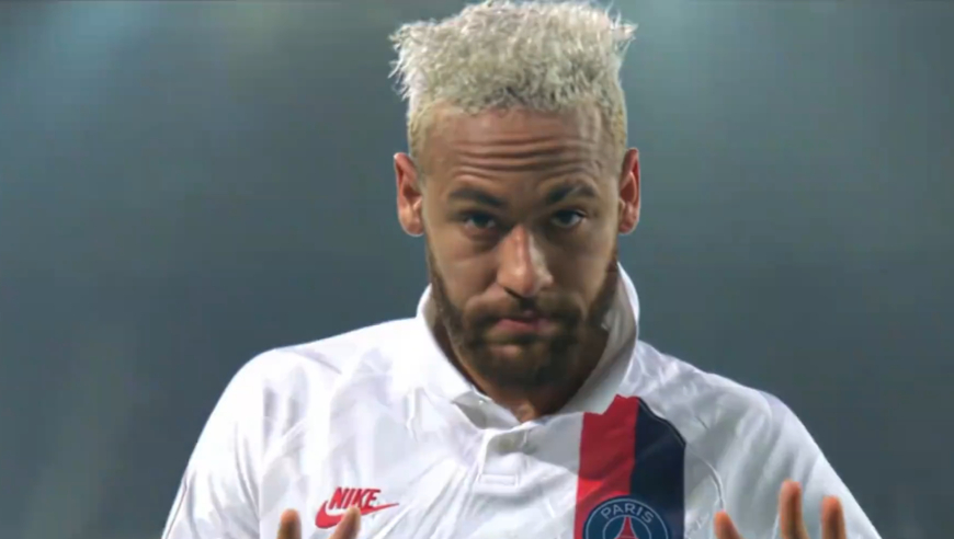 体坛记忆｜为了成为内马尔的正牌女友，布鲁娜签署了多么奇葩的协议？