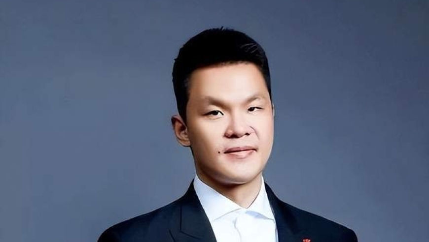 最佳总经理提前预定！当年五换二延续王朝 如今再现神操作！
