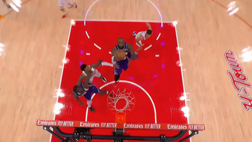 绝境勒布朗！詹姆斯兼顾攻传防 末节带领湖人轰13-4攻击波反超火箭