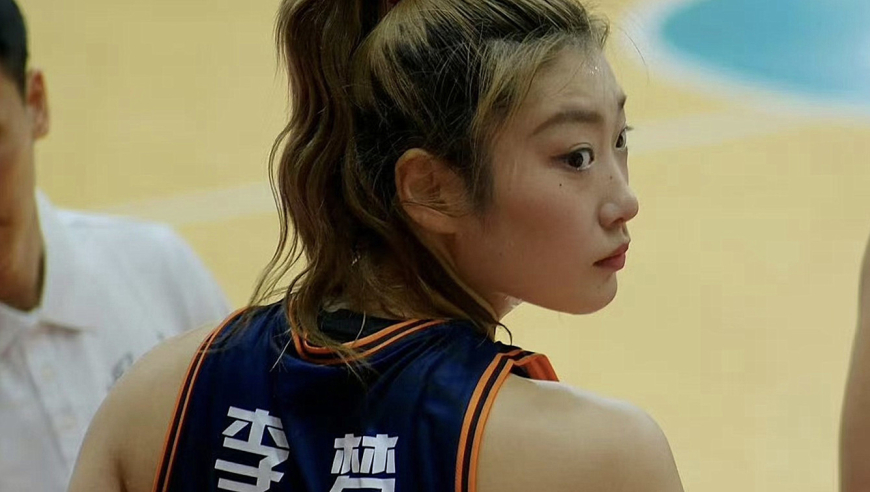 又美又飒 频频妙传送助攻！四川女篮对阵湖北女篮李梦精彩集锦