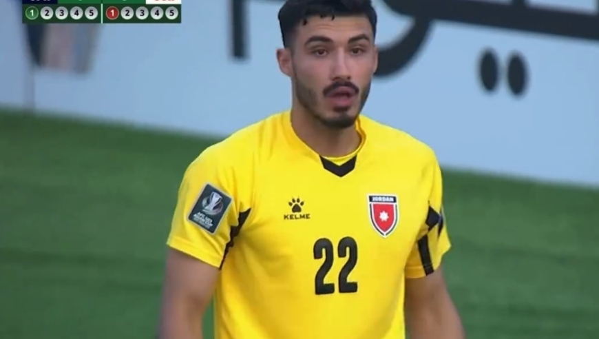 活久见！约旦门将扑点后激动握拳，不料球仍入网瞬间傻眼，日本狂喜