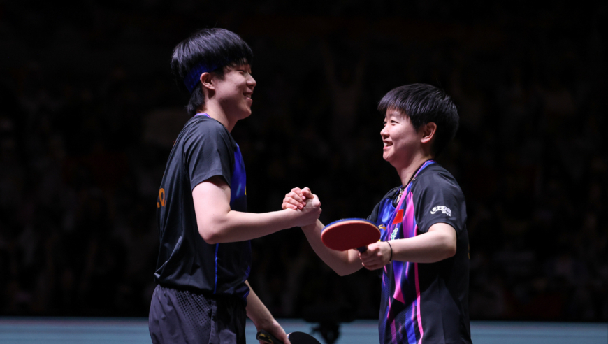 落后又如何？来看莎头组合如何默契配合 连拿6分翻盘印度组合