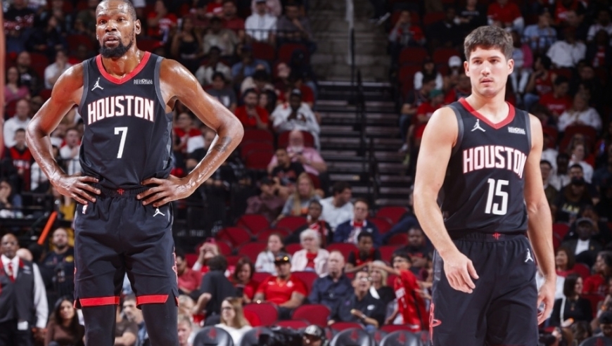 火箭豪取三连胜！杜兰特30分引领五虎轰107分 变阵后9战8胜太强