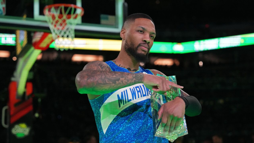 利拉德三分大赛三次夺冠回顾：受伤暂时复出 只为这一历史时刻