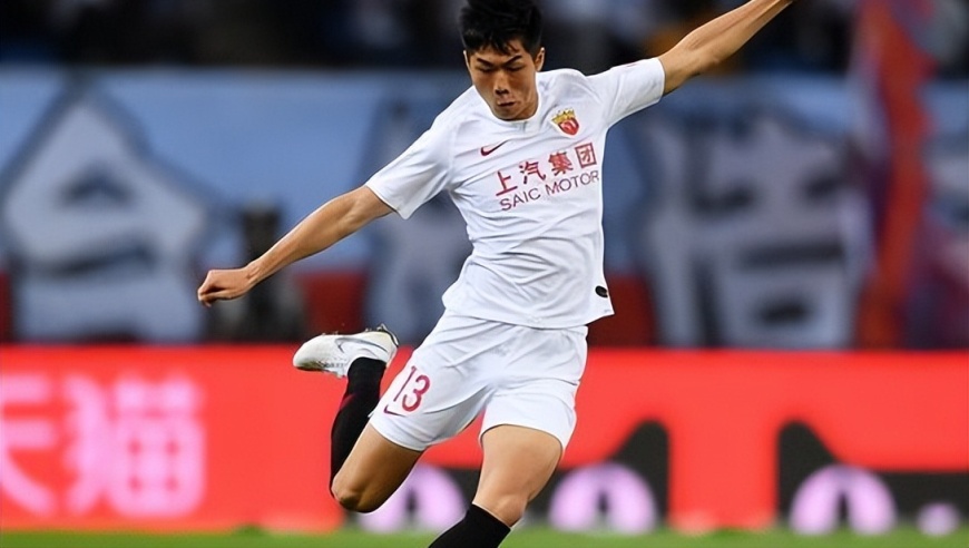 新国足名单出炉，3大庸才同时入选引发巨大争议，邵佳一用人有点没看懂