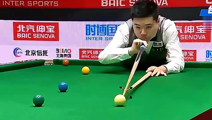 体坛记忆｜ 史诗级防守大战！丁俊晖连做12杆诠释斯诺克真谛，国内观众看嗨了