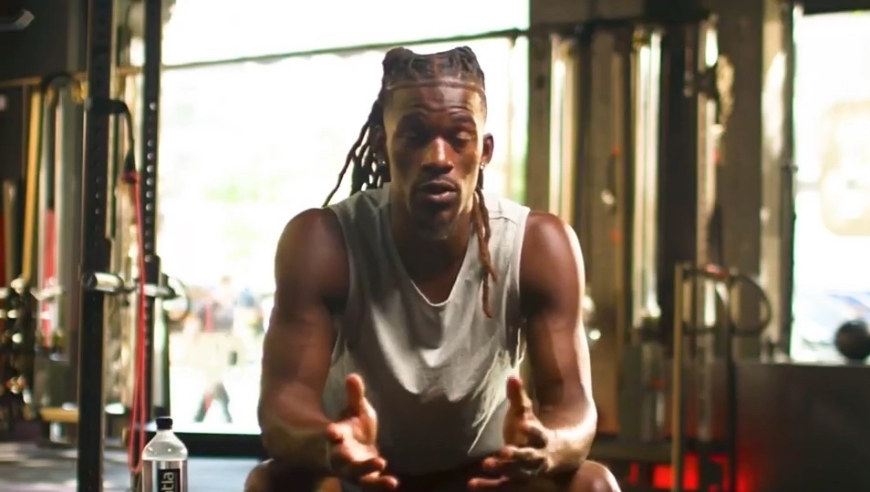 公然调戏韦德的老婆！巴特勒的撩妹技术绝对得到了乔丹的真传