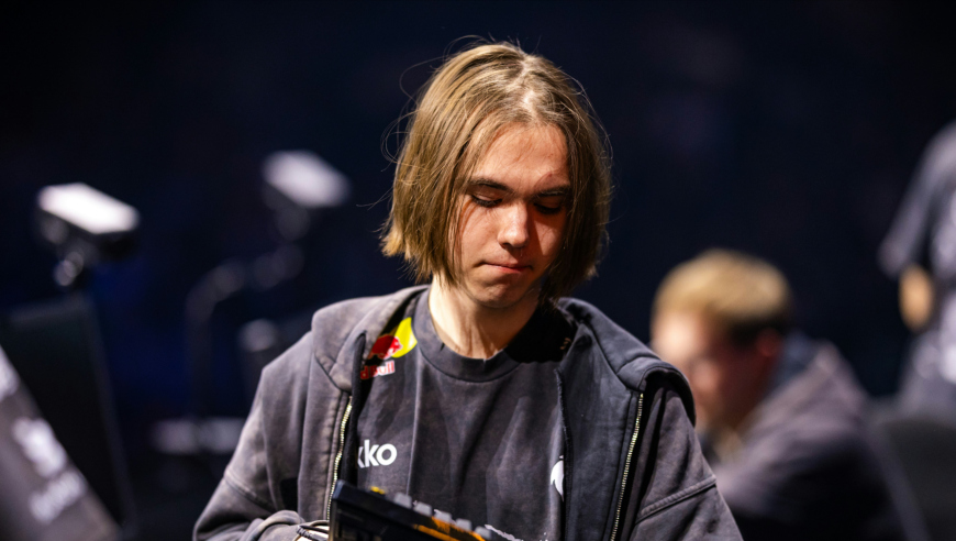 donk17-1赢不了比赛，绿龙不敌蒙古告别鹿特丹