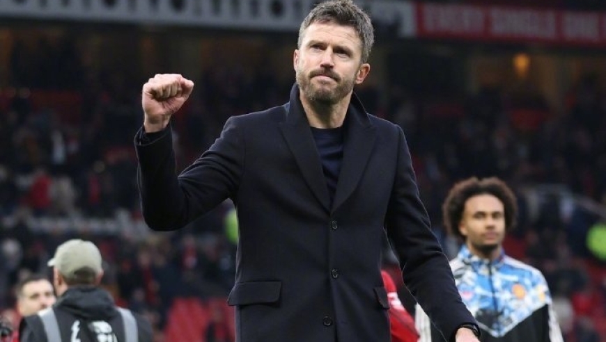 卡里克7战不败！二进宫四连胜，超越阿莫林，曼联队史第一人