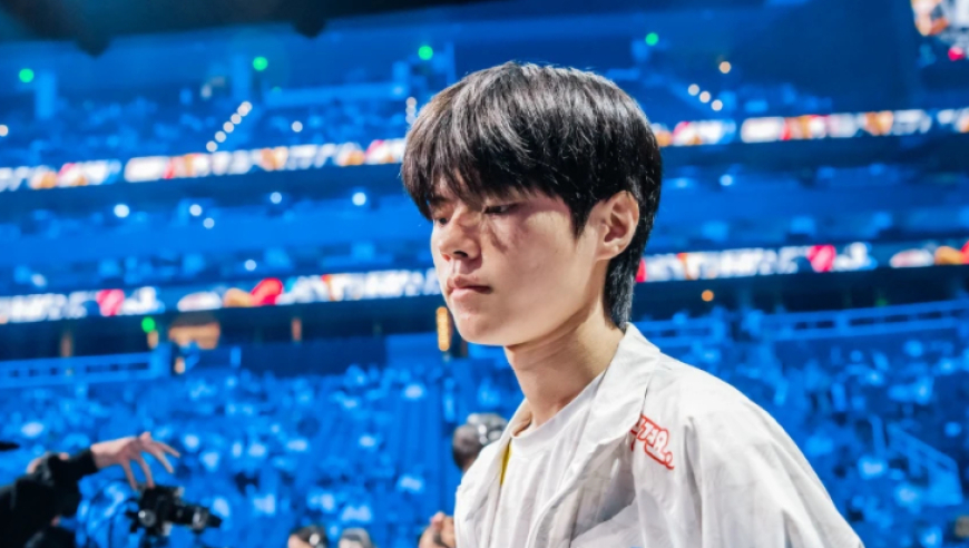 韩国网友曝光deft背部伤势严重，买了新房准备养伤，复出基本无望