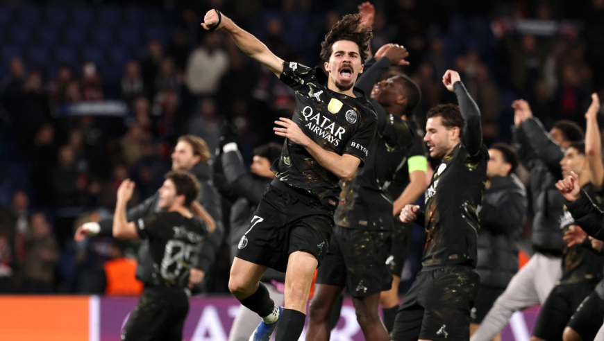 杀疯了！回看登贝莱狂飙半场一条龙门将超巨失误，巴黎5-2切尔西