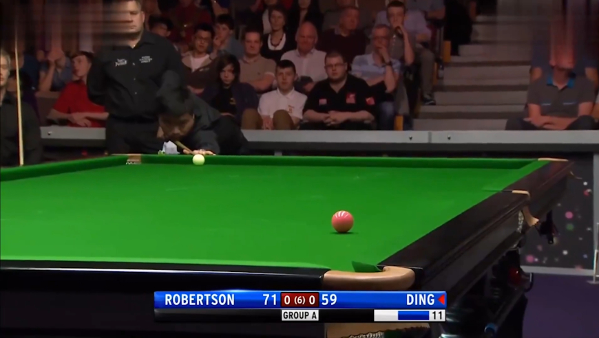 体坛记忆｜ 被超5分台面仅剩2颗球！丁俊晖彻底放弃，罗伯逊却意外频频不愿赢