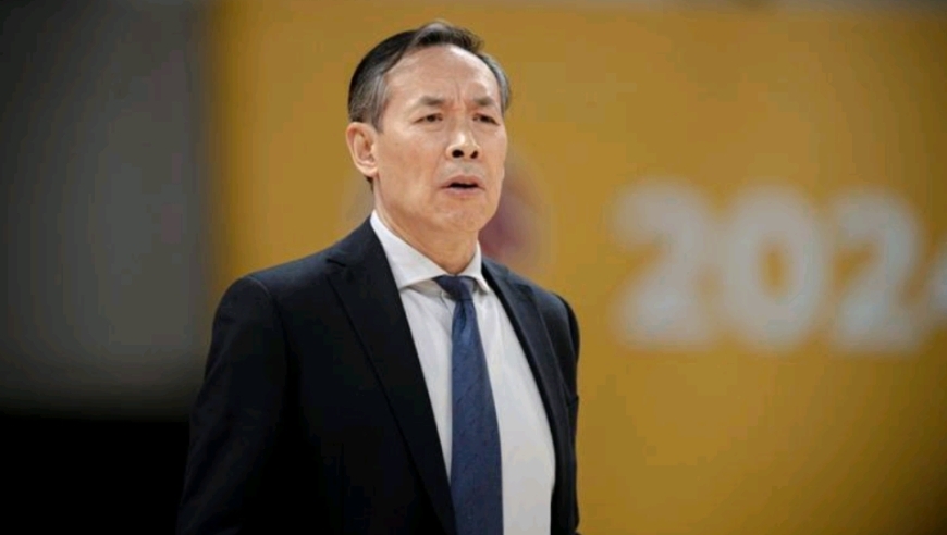 许利民发布会怒批：摆明星摆大牌！输球输人输尊严 这样打季后赛都悬？