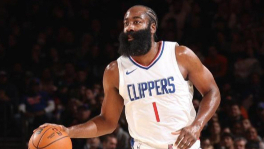 哈登本赛季已经砍下980分，那库里、杜兰特、詹姆斯呢？