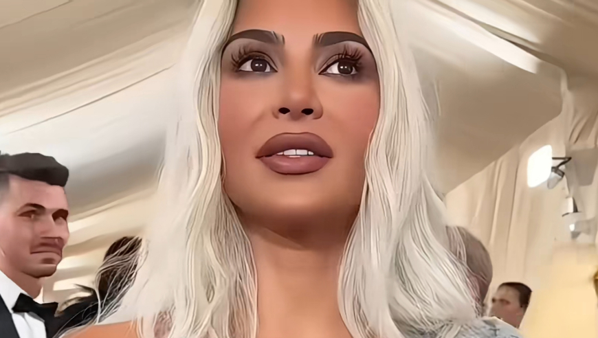 文班亚马正式拒绝金卡戴珊，你和我妈年纪差不多，请不要引诱我了！