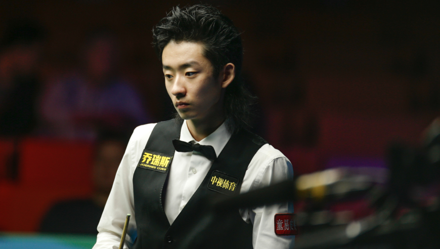 开局即逆转 吴宜泽落后62分 上演极致控球清台逆转