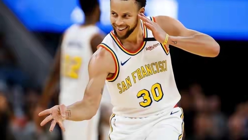 库威哈3大后卫谁能拿到30000分！可以说，一人板上钉钉，一人彻底没戏