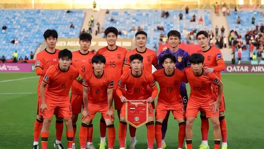 前途无量！中国男足21岁天才闪耀亚洲杯，身价2千万，豪门排队抢他