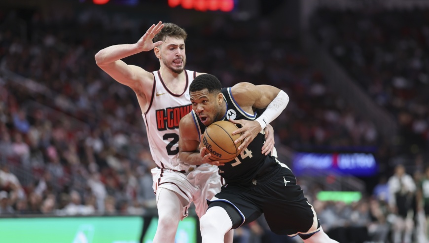 错失3大完美目标，火箭队追悔莫及！名记曝休城将全力交易字母哥