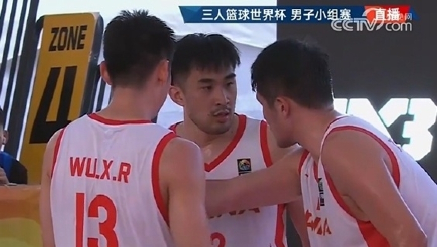 见证历史！中国男篮加时绝杀，18-16爆冷奥运亚军，队史首进世界杯8强