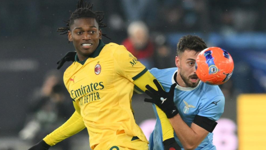 一场0-1爆出大冷门，意甲领头羊倒下，惨遭淘汰，萨里神换人