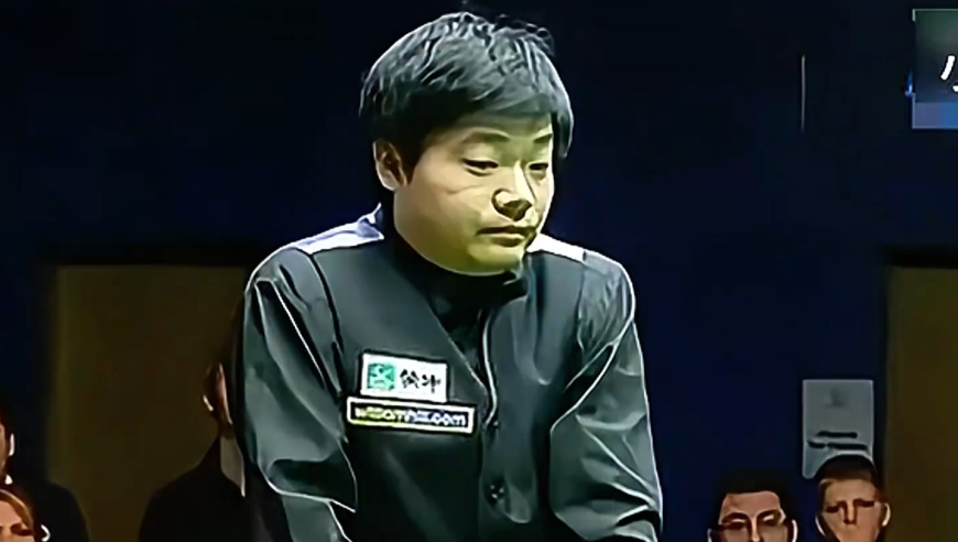 体坛记忆｜ 丁俊晖最难的一杆147！逼的他使出浑身解数，边上美女裁判看懵了