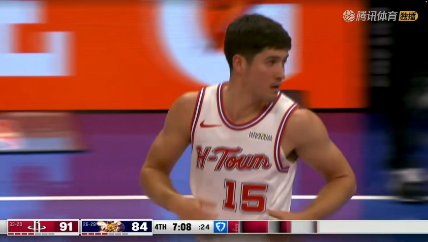 要一波流了！火箭关键时刻轰7-0拉开比分 谢泼德抢断反击