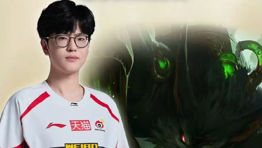 Jiejie更新社媒动态：为了你，我变成狼人模样～