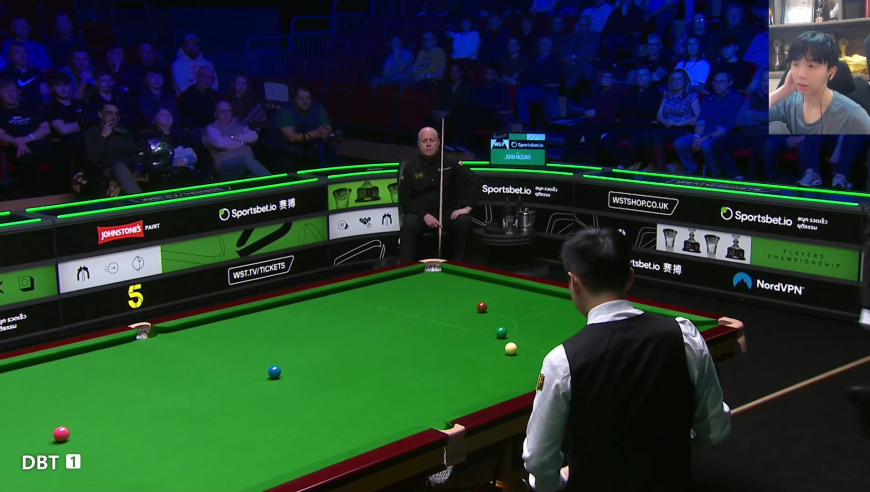 洞口被挡住也阻止不了赵心童进攻的步伐，决赛干成表演赛