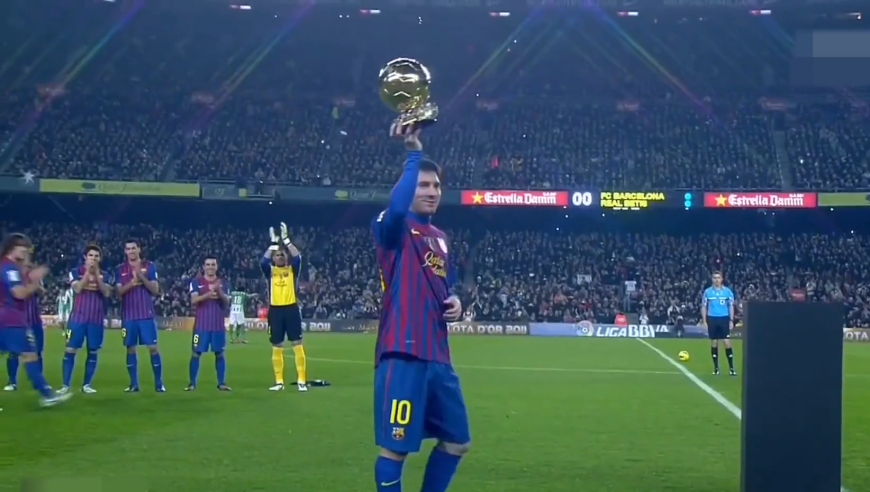 体坛记忆｜七星王者，梅西是如何集齐七颗金球的！