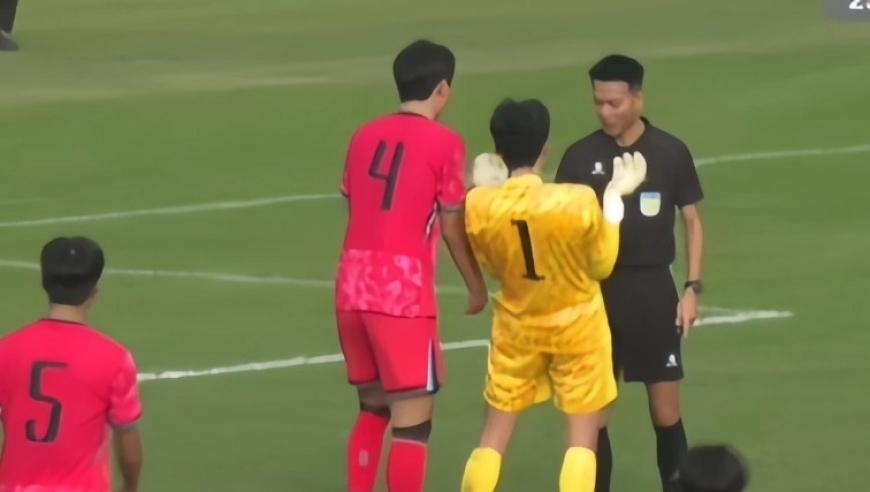 韩国3-0完胜日本，东亚锦标赛:日本夺冠，香港战国足争亚军！