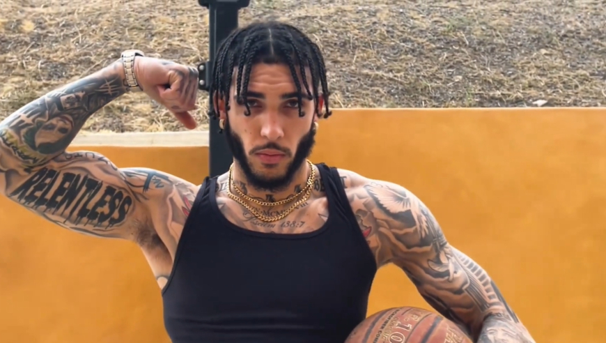 体坛记忆｜为了得到二球利安杰洛，美国名媛究竟付出了多大的代价？