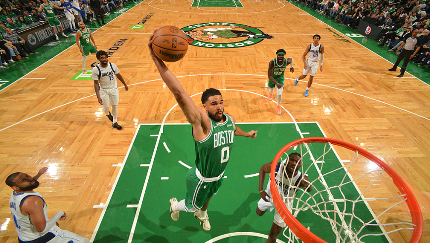 时隔298天复出！塔图姆对独行侠集锦：轻砍15+12+7状态不错