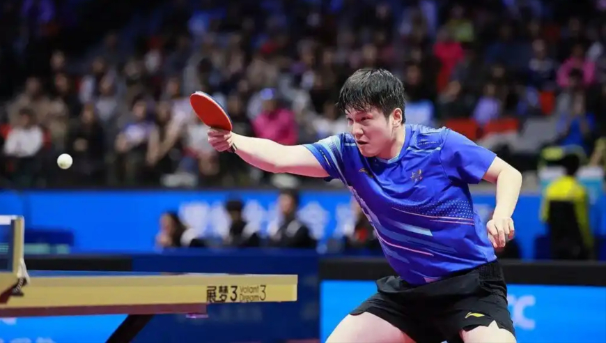 球商丨从1-2到4-2！樊振东笑到最后，三个方面优势让他击败王楚钦