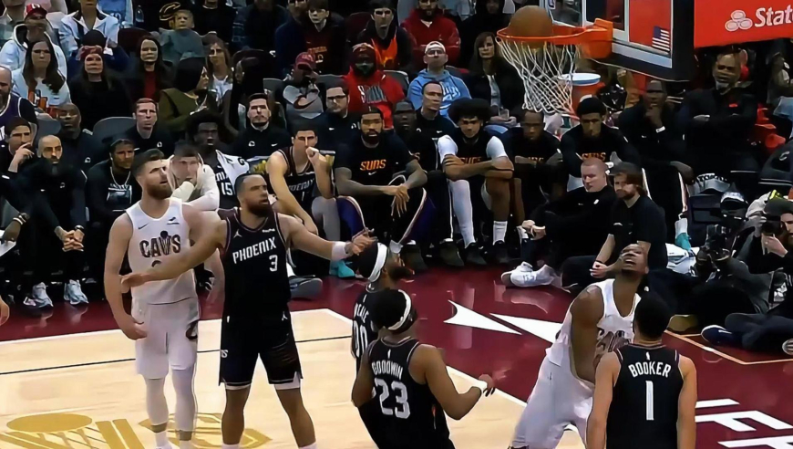 一波流带走！骑士末节前后轰出29-8极限攻击波打崩太阳全过程