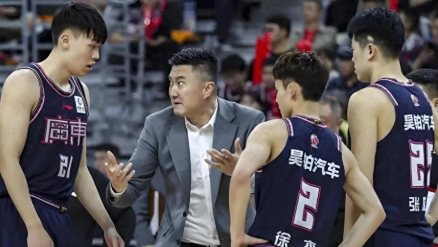 广东首战惨败39分！杜锋面色凝重，全运争冠形势不乐观