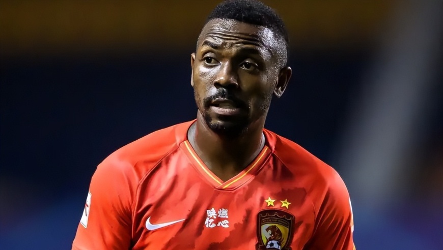 服软！失业一年费南多自降身价只要25万美元年薪，还有中超队敢要吗？