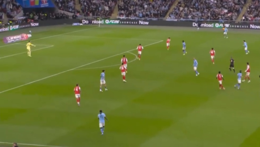 战胜阿森纳 曼城联赛杯夺冠