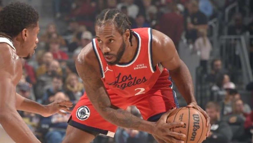 小卡复出哈登三分8中0，祖巴茨暴走难救主，米切尔37+8+6率队击沉快船