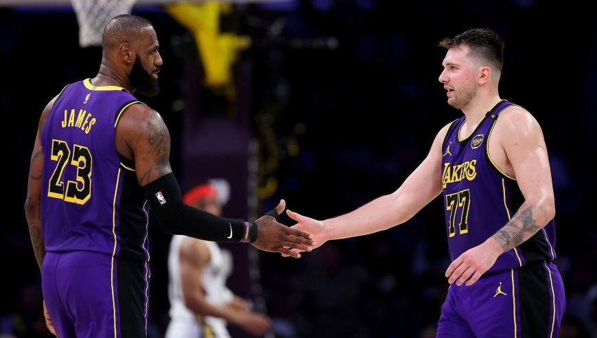 约基奇排第一！NBA官方公布西部10大球星：哈登落选湖人独占两席