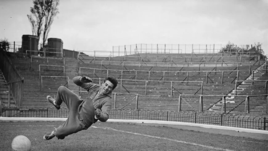 传奇门神老布冯去世！曾效力米兰双雄，被誉意大利最伟大门将之一