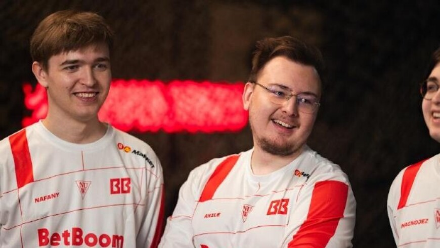 nafany证实爆料：与前队友Ax1Le和教练groove共创TDK战队