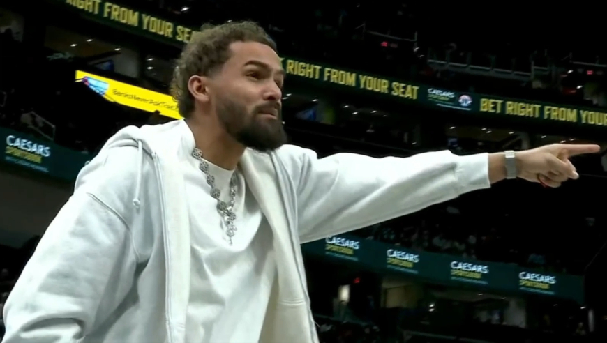 火箭奇才大冲突！伊森被驱逐沃特金斯技犯 吹杨为队友出头也被驱逐